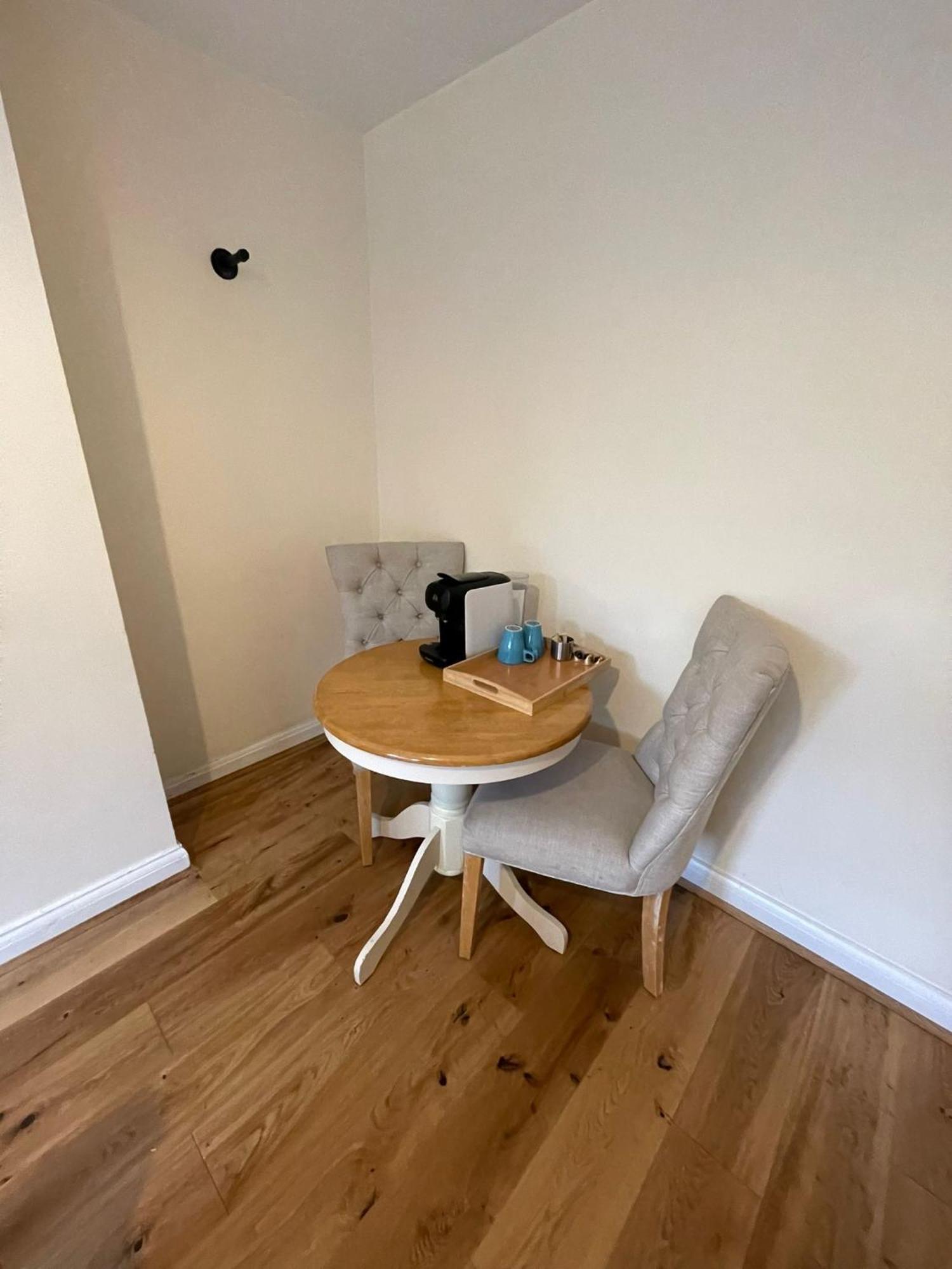 Apartamento Daisy Whetstone Exterior foto